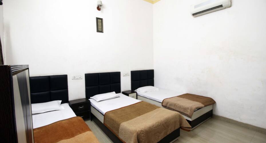 Hotel Mumtaz Inn, Agra 4